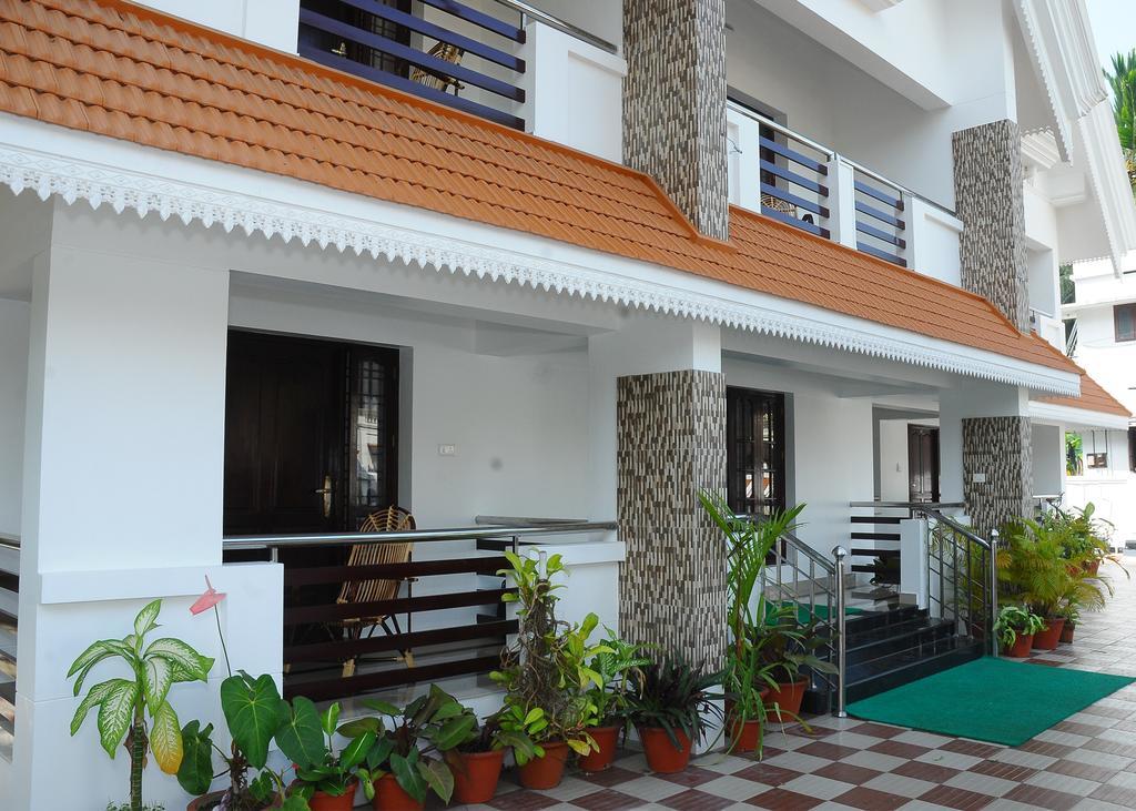 Greenfield Inn Thiruvananthapuram Екстериор снимка